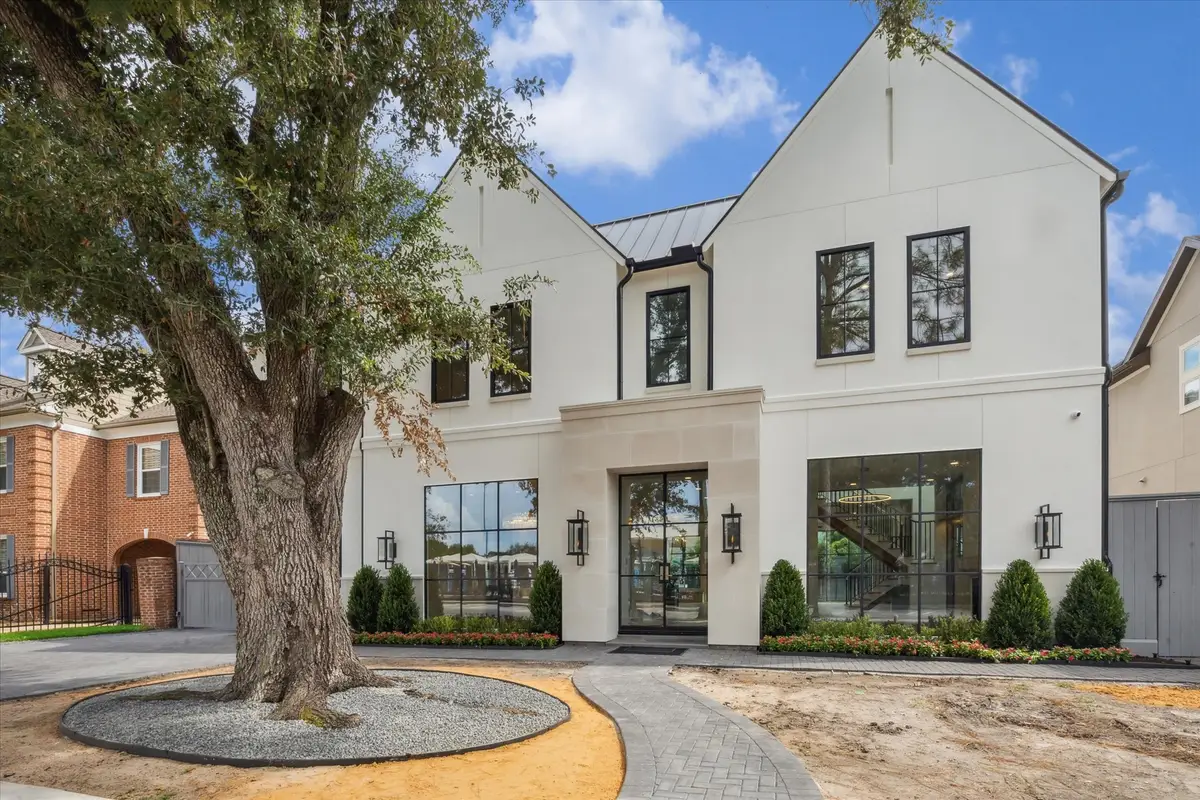 4145 Byron Street, West University Place, TX 77005 - Image #1