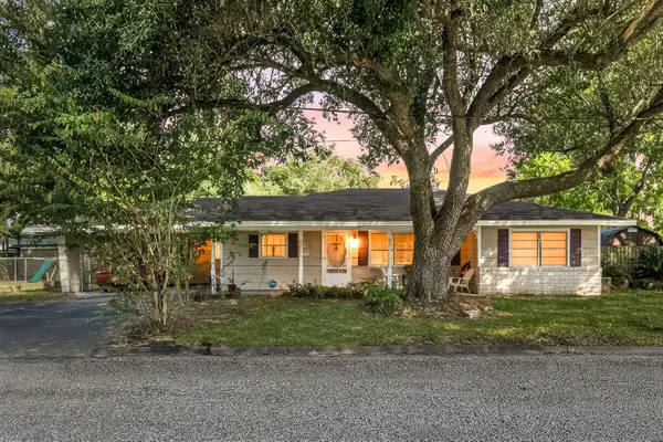 1811 Myrtle Street, Liberty, TX 77575