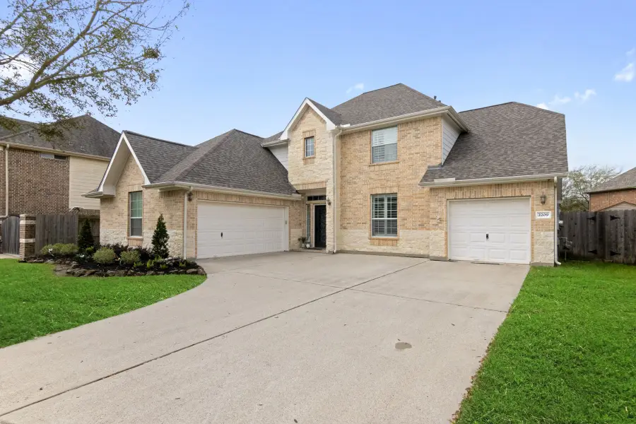 2209 Lisa Lane, Deer Park, TX 77536 - #2