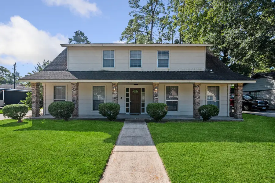 3807 Winter Haven Drive, Baytown, TX 77521 - #2