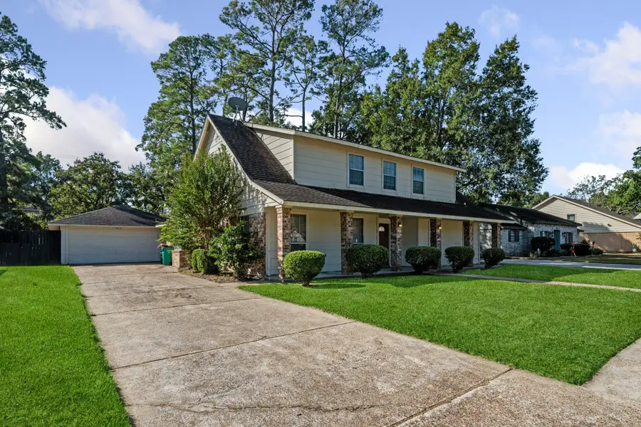 3807 Winter Haven Drive, Baytown, TX 77521 - #3