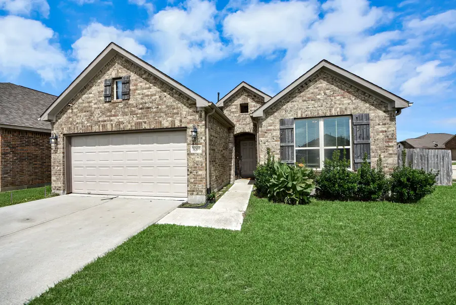 3006 Royal Albatross Drive, Texas City, TX 77590 - #2