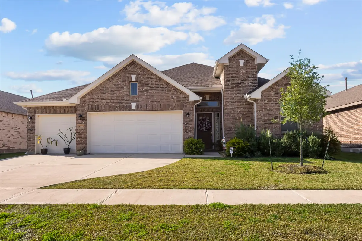 8423 Moonlight Bay Circle, Baytown, TX 77523 - #1