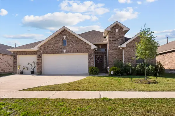 8423 Moonlight Bay Circle, Baytown, TX 77523