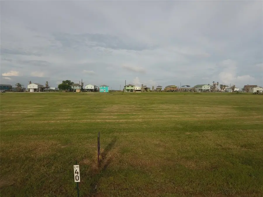 104 Pr 687, Matagorda, TX 77457 - Image #2