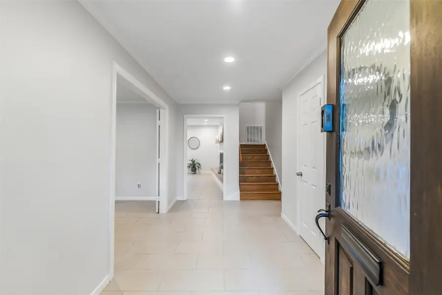 12326 Old Oaks Drive, Houston, TX 77024 - Image #2