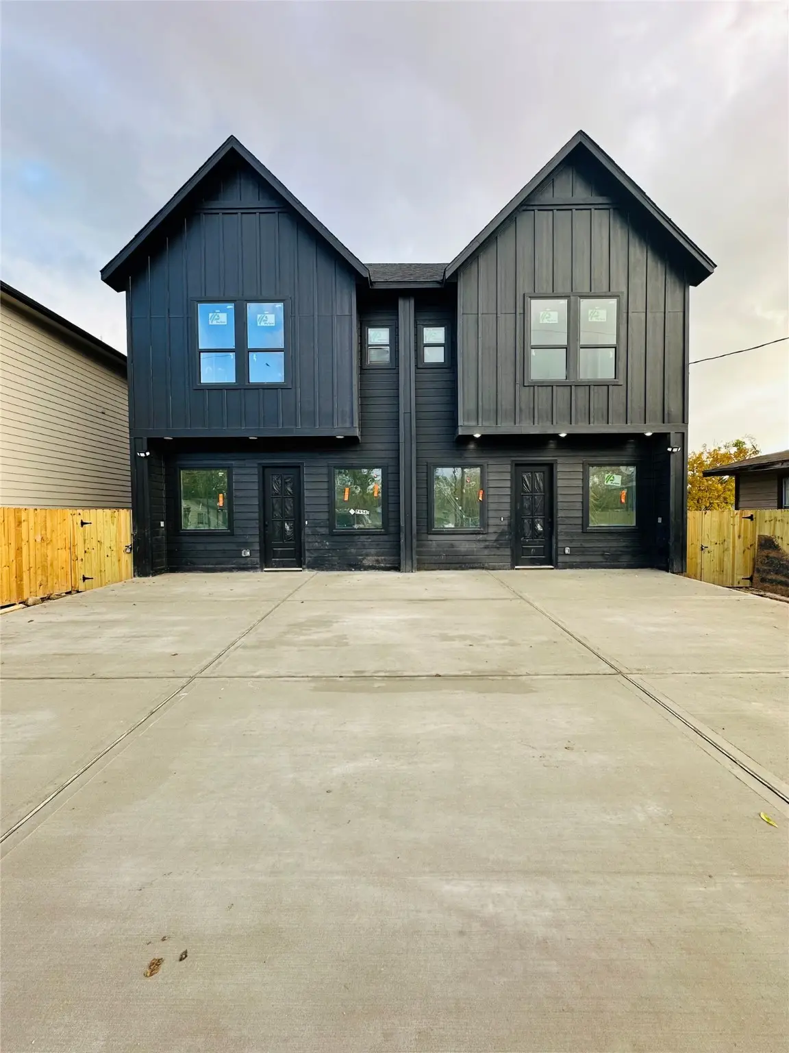 7956 Bonaire Unit A/b Street, Houston, TX 77028 - Image #1