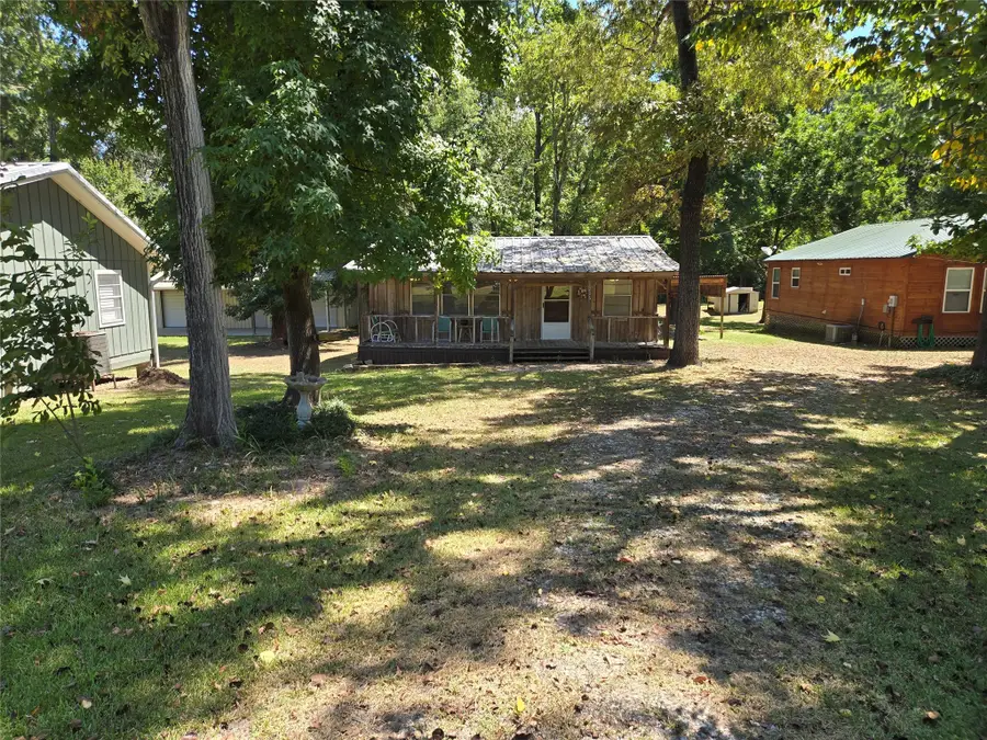 206 Tallow Street, Onalaska, TX 77360 - Image #2