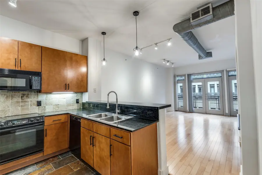 1901 Post Oak Boulevard #2220, Houston, TX 77056 - Image #3