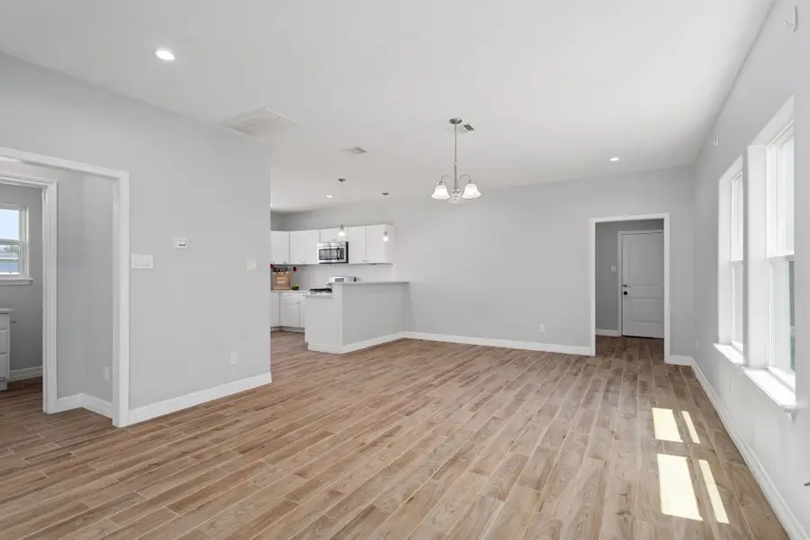 249 Mcdade Street, Hempstead, TX 77445 - Image #2