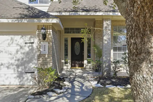3226 Forest Willow Lane, Houston, TX 77068