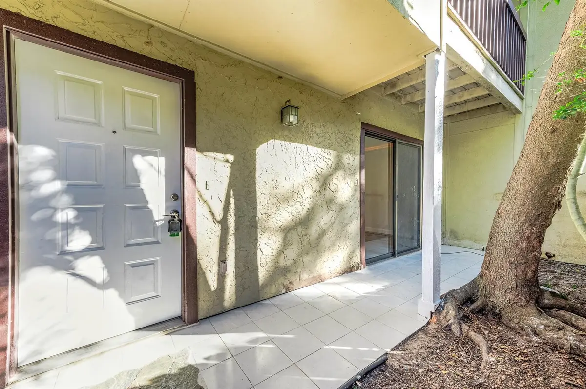 3921 Tanglewilde Street #3921, Houston, TX 77063 - #1