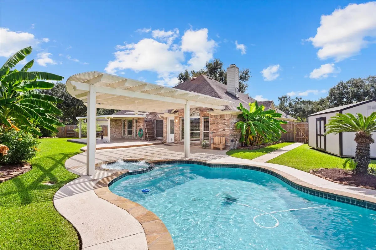 3910 Kimberly Drive, Pearland, TX 77581 - Image #1