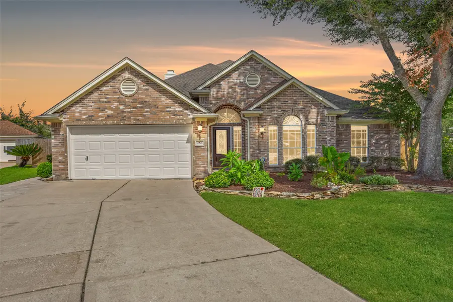 3910 Kimberly Drive, Pearland, TX 77581 - Image #3