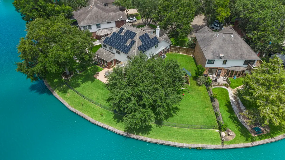 6838 Portuguese Bend Drive, Missouri City, TX 77459 - #1