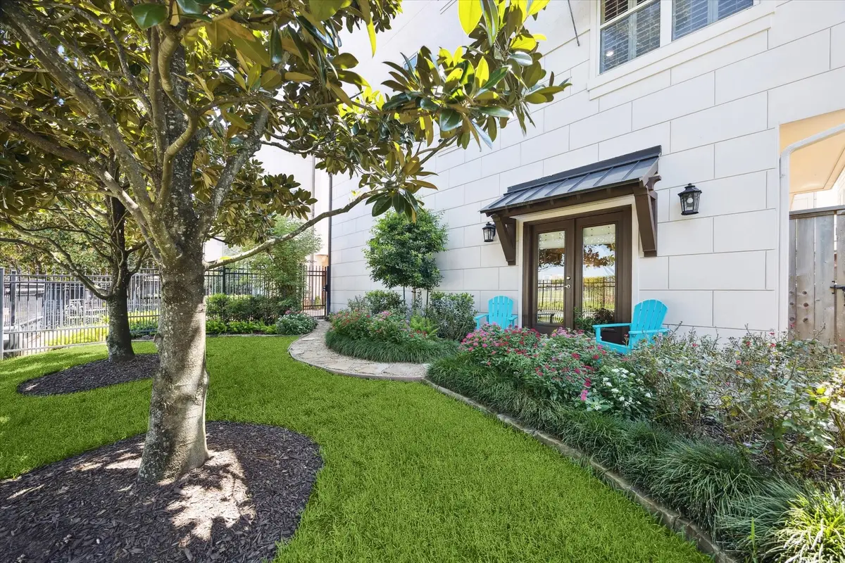 1545 Haddon Street, Houston, TX 77006 - Image #1