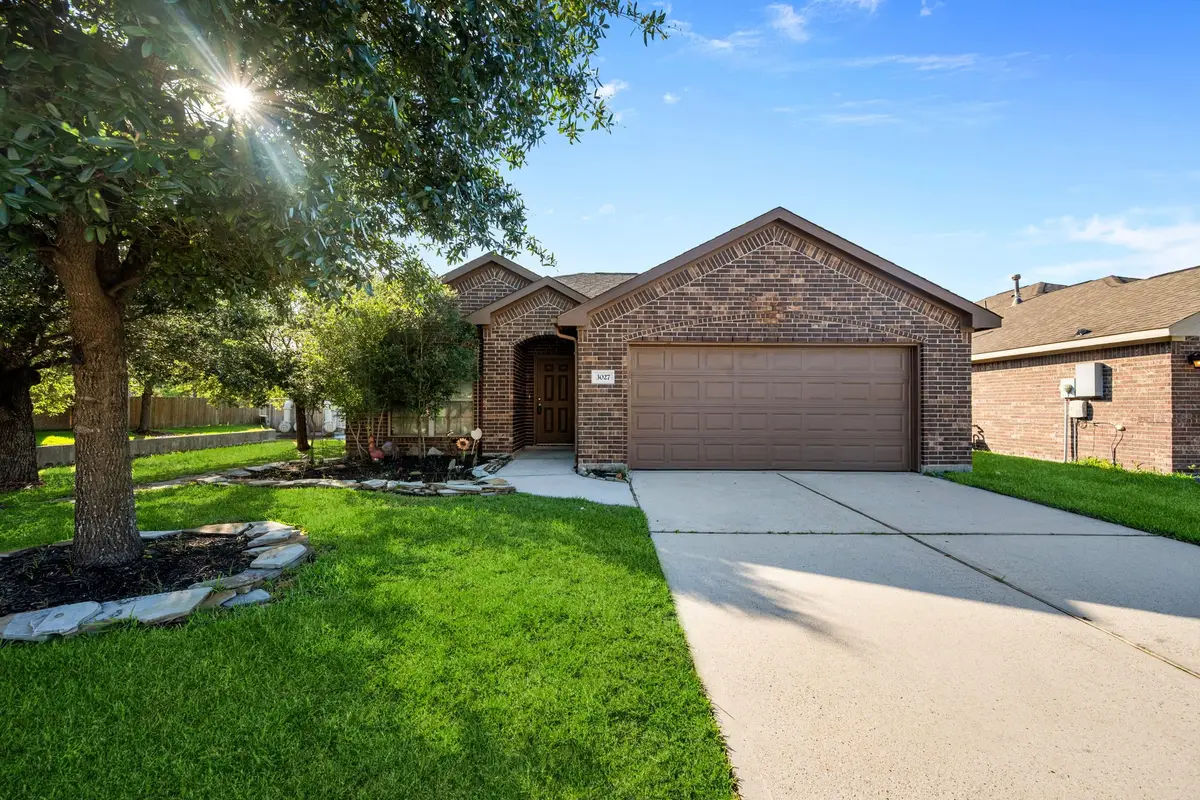 3027 Lockeridge Village Drive, Spring, TX 77386 - #1