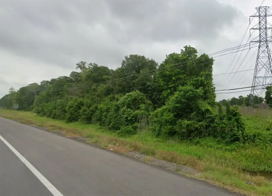 100 Fm 2004, Lake Jackson, TX 77566 - Image #2