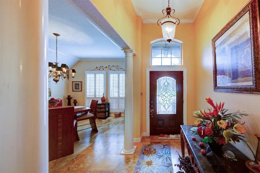 228 S Amherst Drive, West Columbia, TX 77486 - Image #2