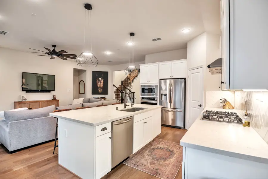 30718 Parkside Passage Drive, Fulshear, TX 77441 - Image #3