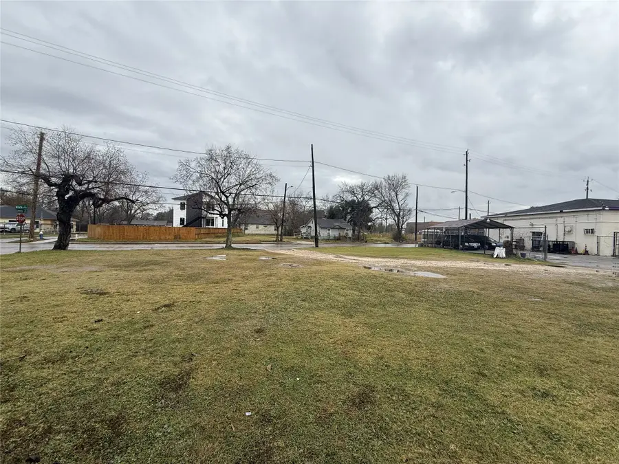 4341 Liberty Road, Houston, TX 77026 - Image #2