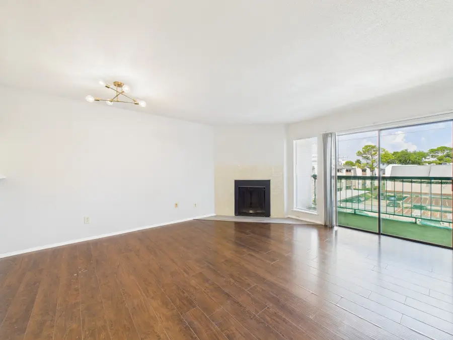 2822 S Bartell Drive #39, Houston, TX 77054 - Image #3