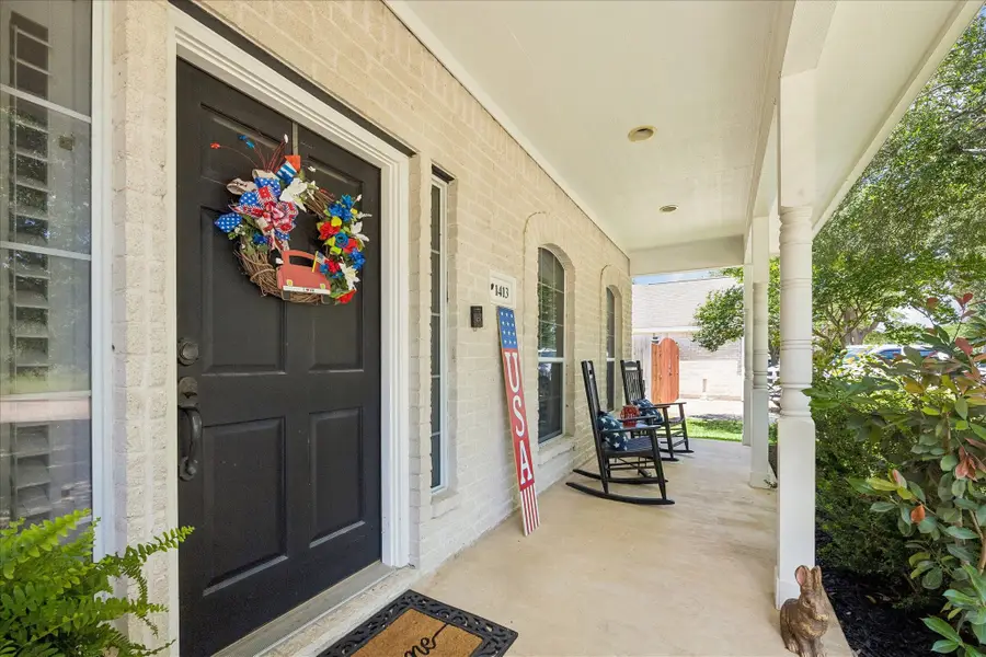 1413 Ward Bend Street, Sealy, TX 77474 - #2