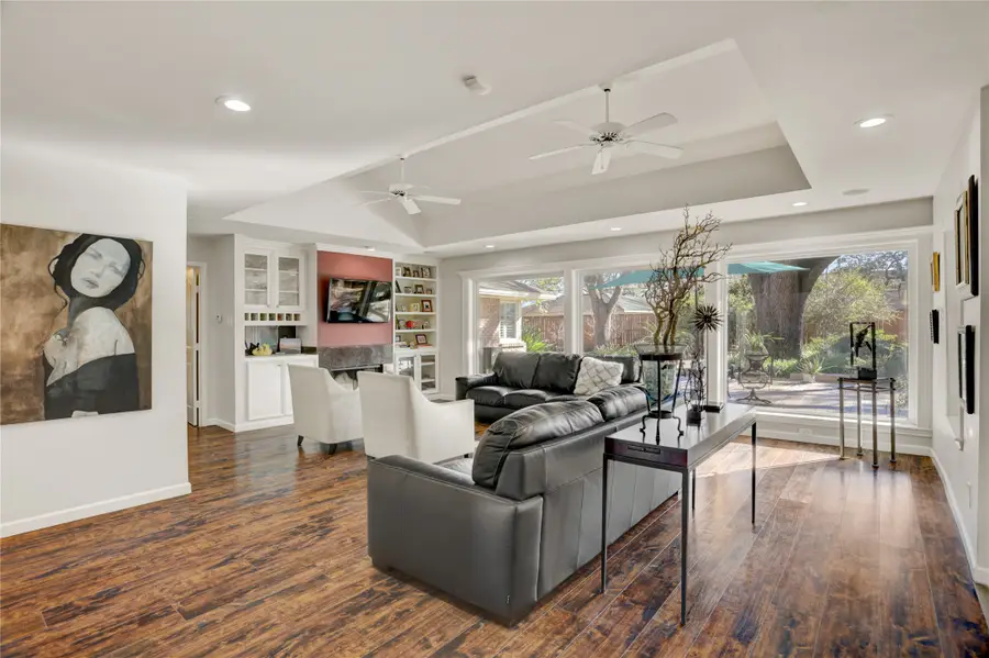 3813 Linkview Drive, Houston, TX 77025 - Image #2