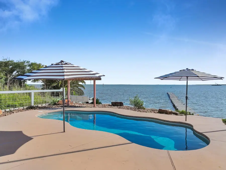 1300 Yacht Basin, Gilchrist, TX 77617 - #3