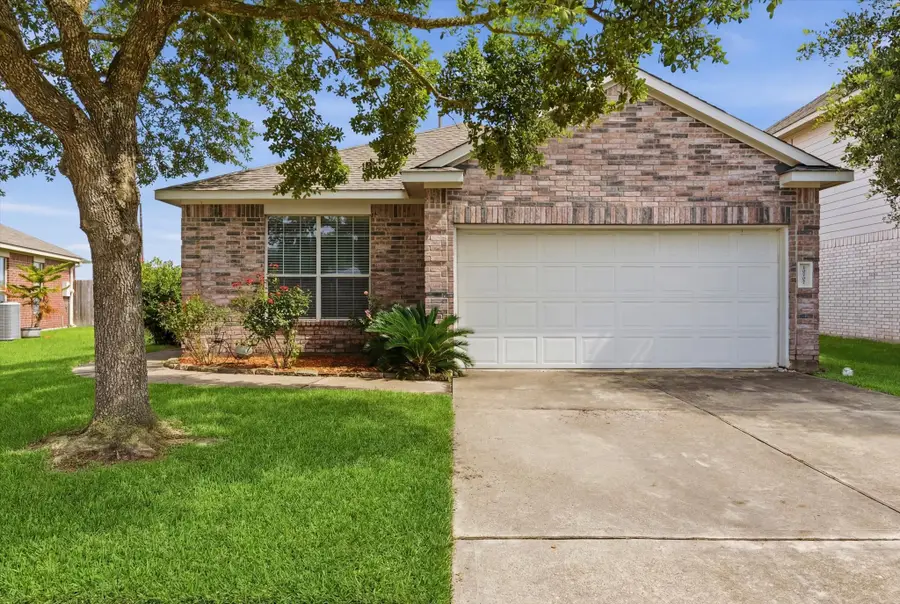 10707 Mocker Nut Street, Baytown, TX 77523 - #2
