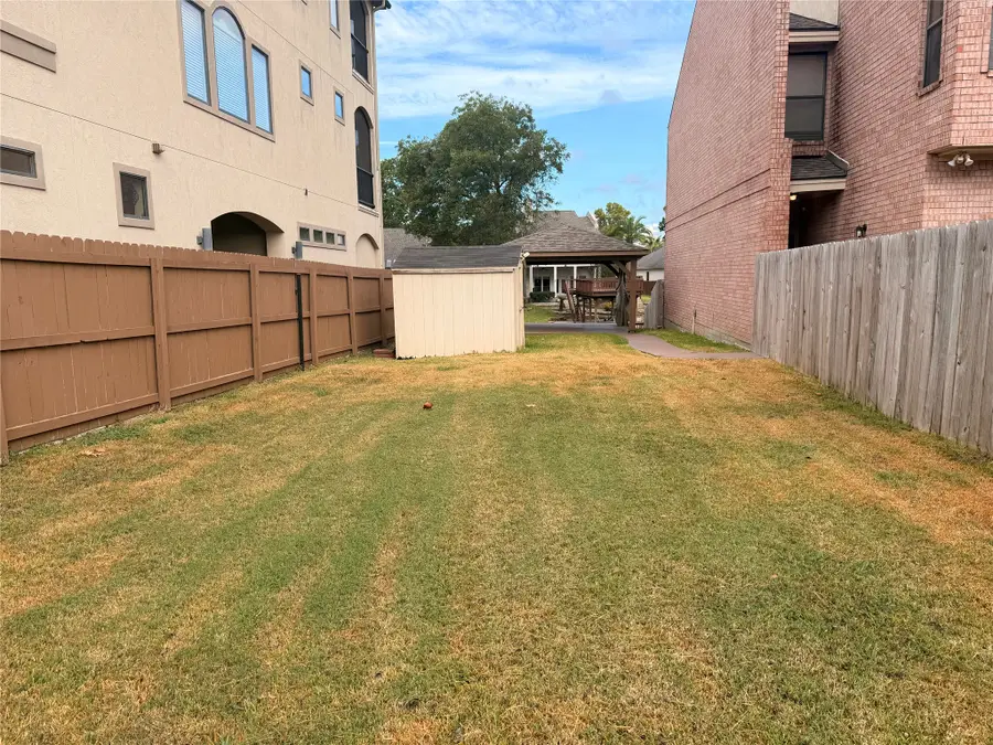 721 Paradise Lane, Montgomery, TX 77356 - #2