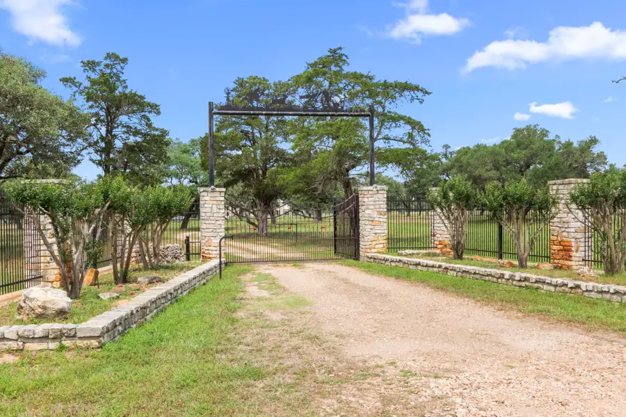 2751 Fm 2434, Columbus, TX 78962 - Image #2