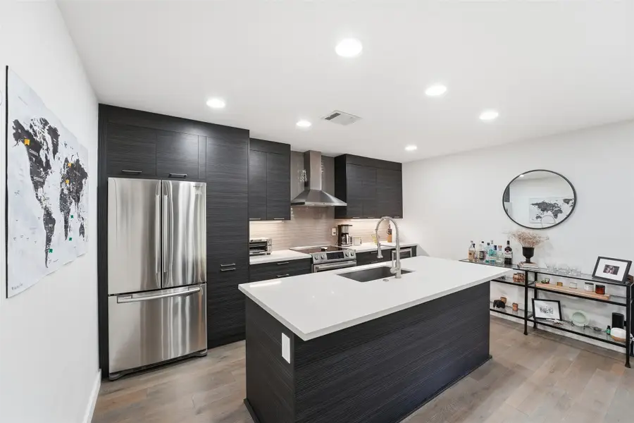 1410 Hyde Park Boulevard #110, Houston, TX 77006 - #3