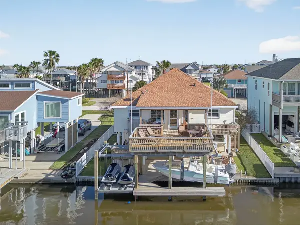 21918 Deaf P Smith Drive, Galveston, TX 77554