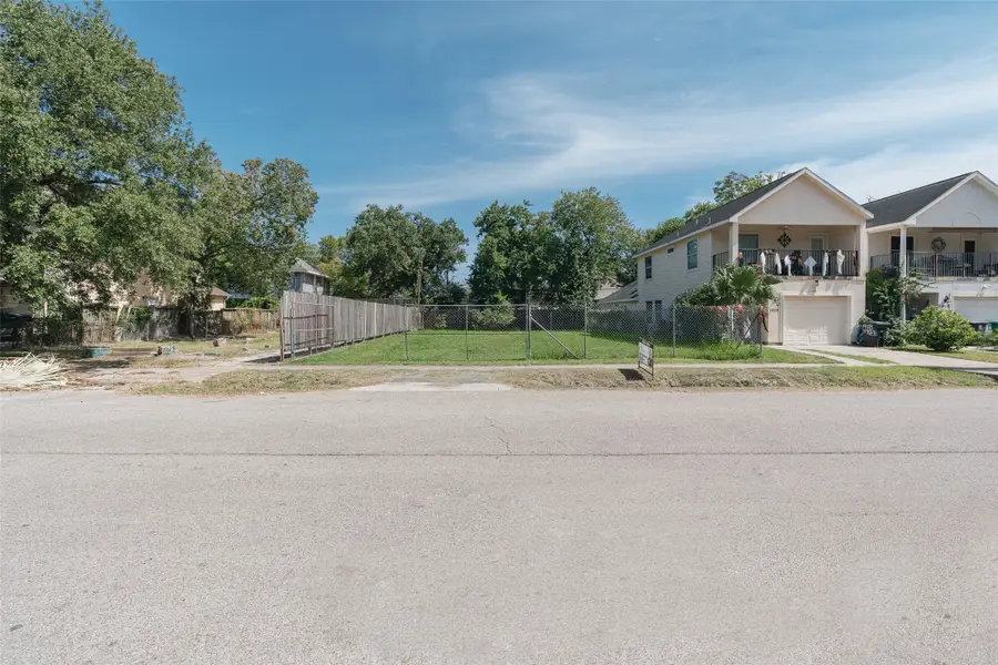 0 Mckee Street, Houston, TX 77026 - Image #2