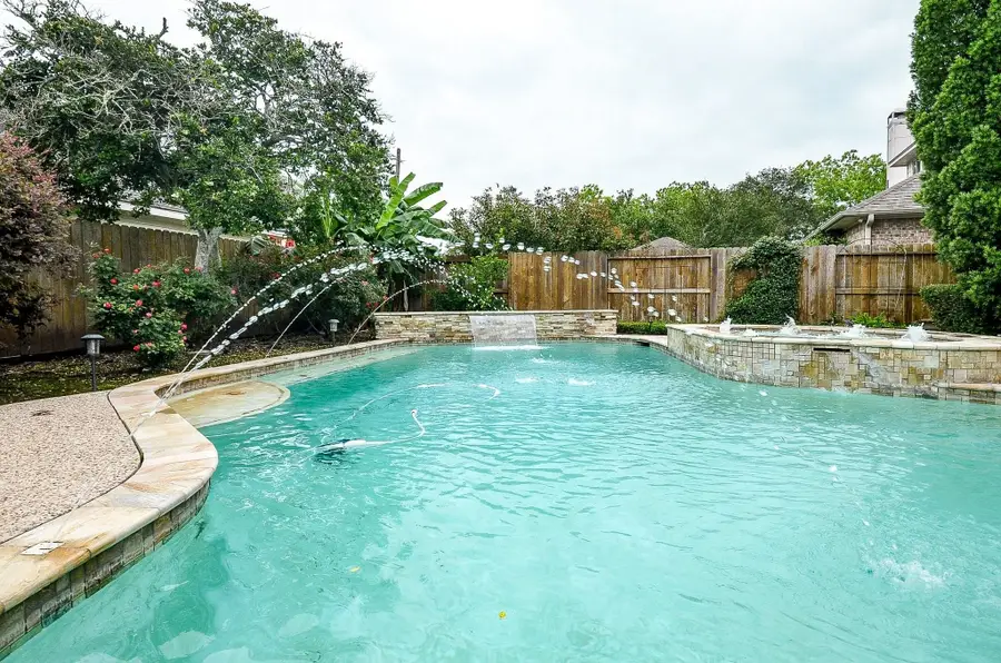 6631 Alicant Drive, Sugar Land, TX 77479 - #2