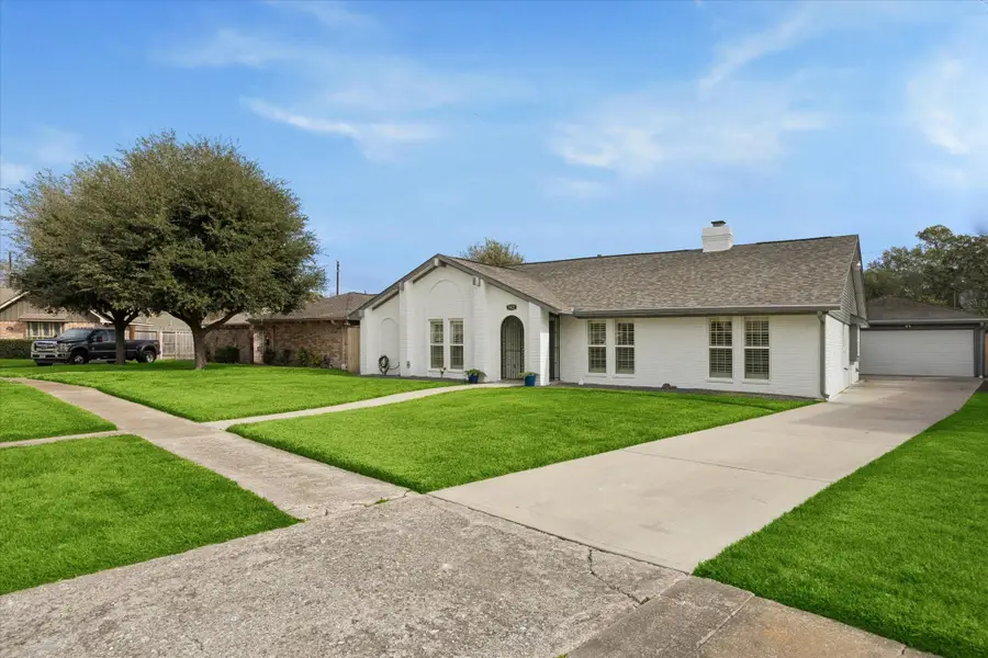 5422 Golf Drive, Houston, TX 77091 - Image #2