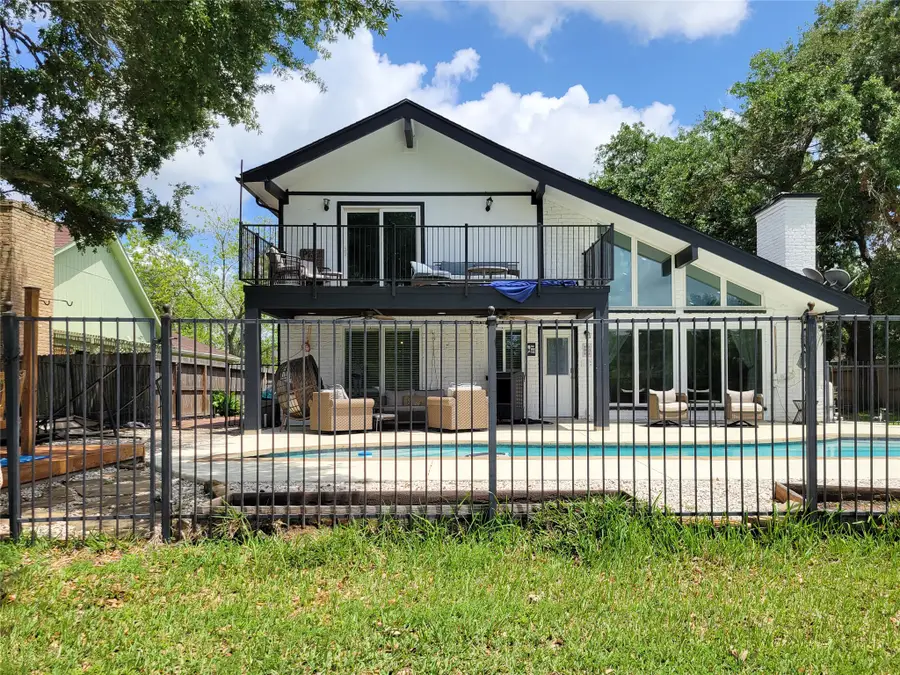 4026 Greenbriar Drive, Missouri City, TX 77459 - #2