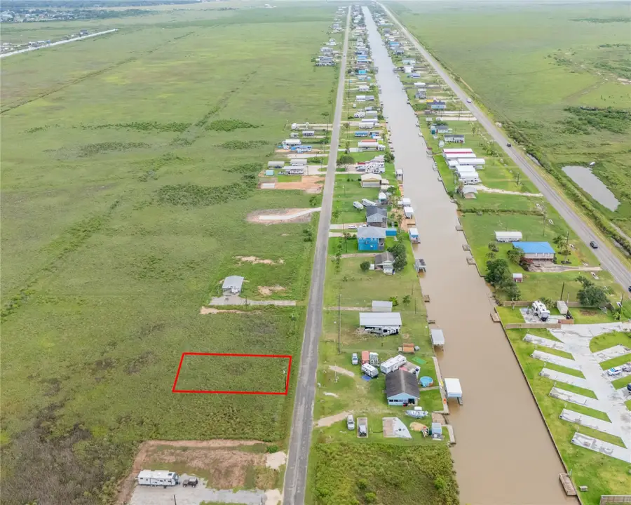 1748 County Road 299 Heron, Sargent, TX 77414 - Image #2