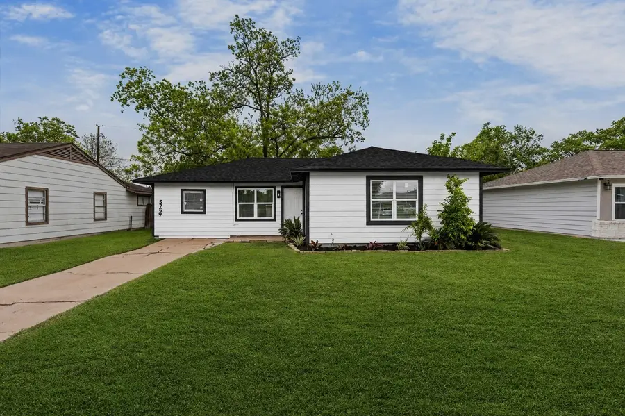 5759 Belneath Street, Houston, TX 77033 - #2