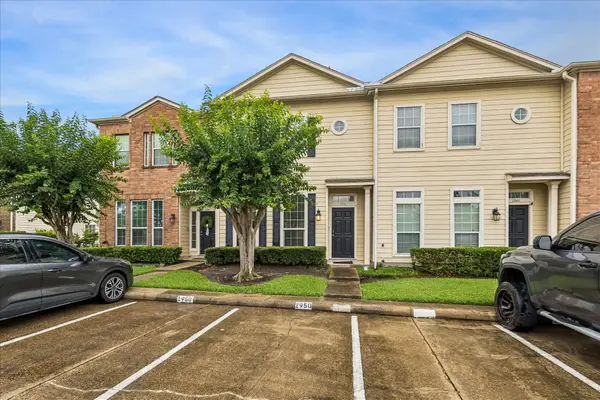1950 Gentryside Drive, Houston, TX 77077