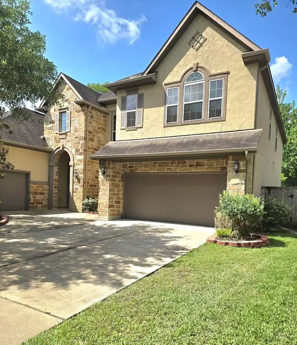 10 Val Delsa Court, Missouri City, TX 77459