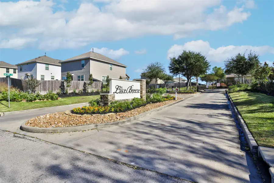 10901 Afternoon Shade, Willis, TX 77318 - Image #2