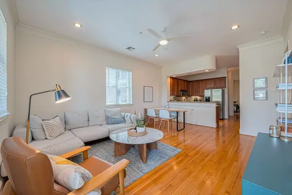 58 Briar Hollow Lane #303, Houston, TX 77027