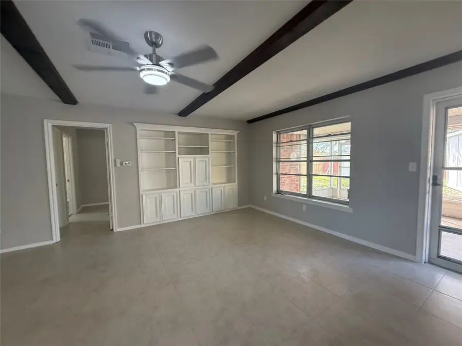 15403 W Hutchinson Circle, Houston, TX 77071 - #2