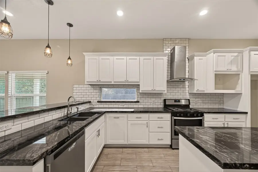 920 Kellogg Street, Houston, TX 77012 - Image #2