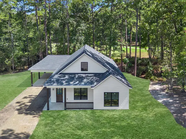 155 Victoria Drive, Brookeland, TX 75931