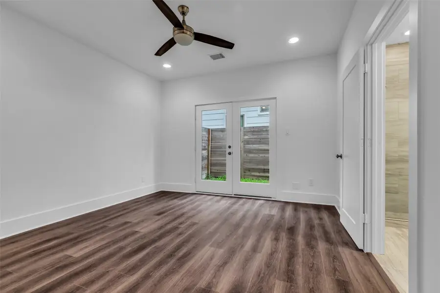 2716 Baldwin Street, Houston, TX 77006 - Image #2