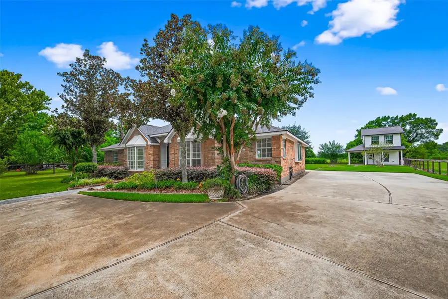 2211 Goodson Loop, Pinehurst, TX 77362 - Image #3