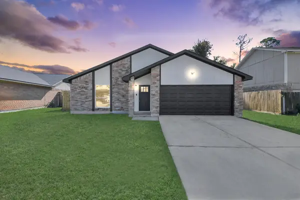 12534 Versailles Drive, Houston, TX 77015